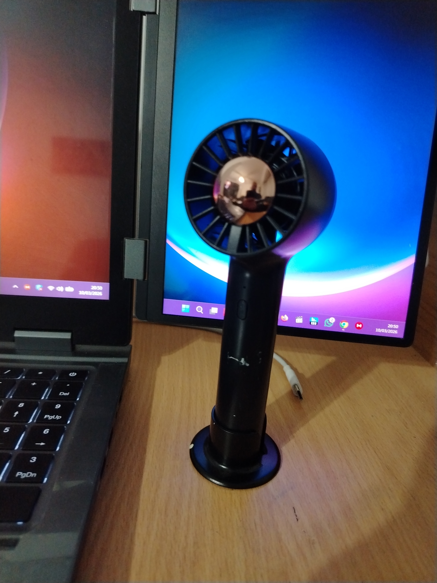 Small Usb Rechargeable Portable Wearable Mini Handheld Fans - Image 2